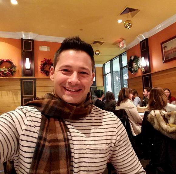 Profile Picture of Louis Castaldi (@lorenzzo71) on Poshmark