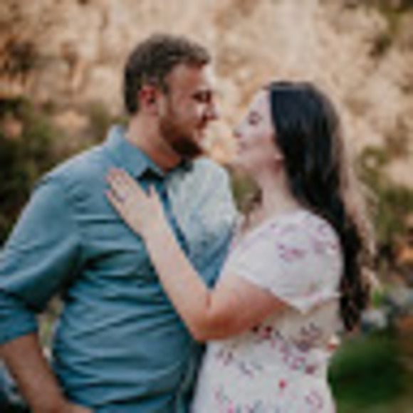 Profile Picture of Charlotte Kinsella (@charlottekinsel) on Poshmark