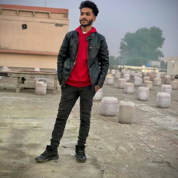 Profile Picture of Muhammad Bilal (@muhammad_jutt) on Poshmark