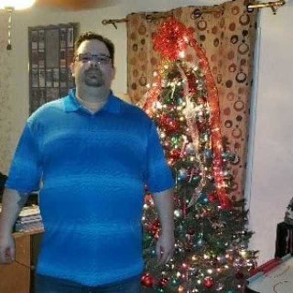 Profile Picture of John Kellert (@johnkellert) on Poshmark