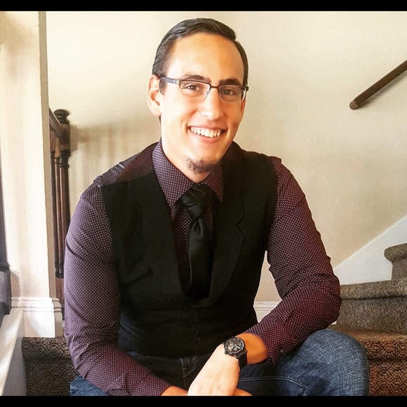 Profile Picture of Isaac Doster (@is_toaster) on Poshmark