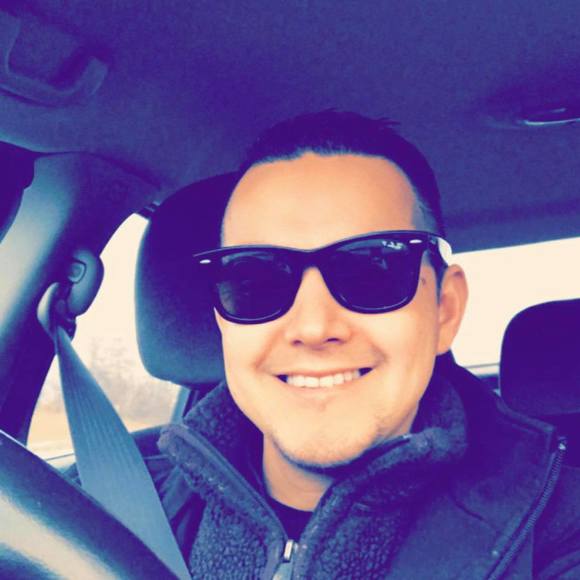 Profile Picture of Fernando Pintos (@fpintos78) on Poshmark