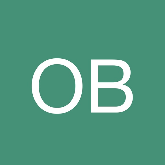 Profile Picture of Oliva Bernice (@bernice88902345) on Poshmark