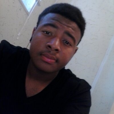 Profile Picture of Edwin Montgomery (@leon_jr22) on Twitter