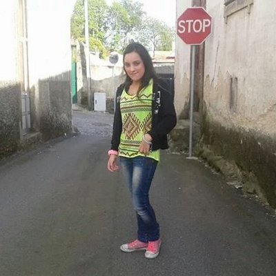 Profile Picture of Daniela Dinis (@daniela_dinis) on Twitter