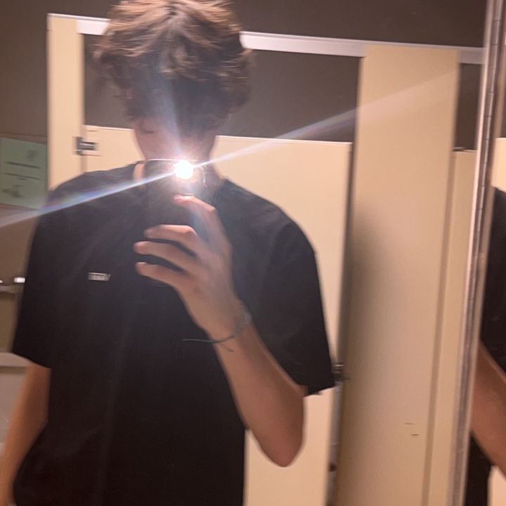 Profile Picture of Alec peterson (@ap8988026) on Tiktok