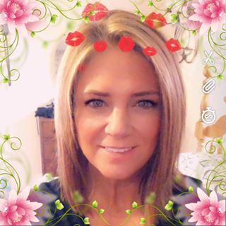 Profile Picture of Wendy Gerthoffer Mazza (@Littlgert) on Facebook