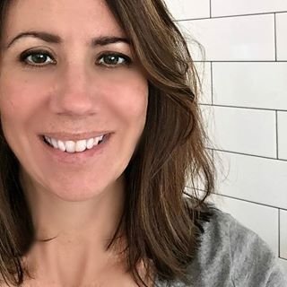 Profile Picture of April Schroeder (@AprilSc84503251) on Twitter