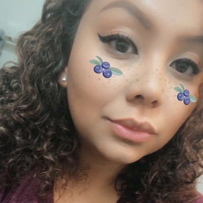 Profile Picture of Michelle Razo (@shellxmabelle) on Twitter