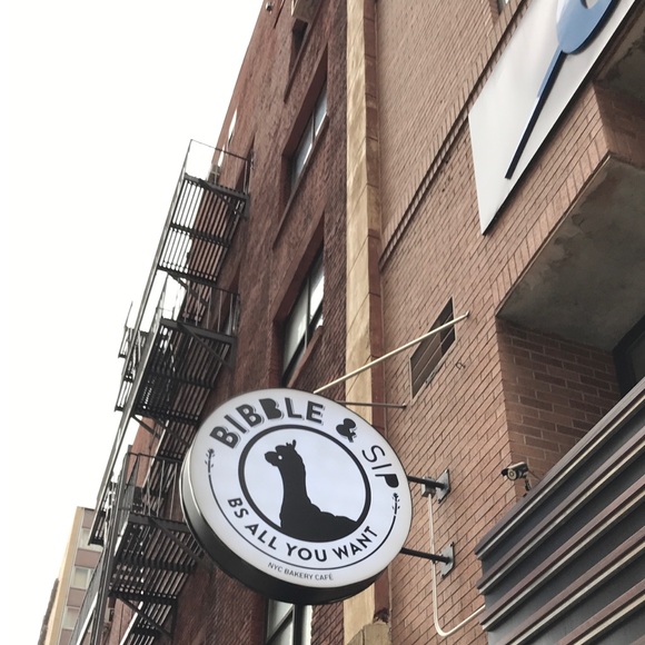 Profile Picture of Raj Bajaj (@rajbmw28) on Poshmark