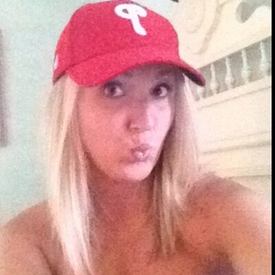 Profile Picture of Maegan Maloney (@maeg_ann7) on Twitter