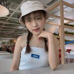 Profile Picture of Hazel Lee (@hazelb2uty) on Instagram