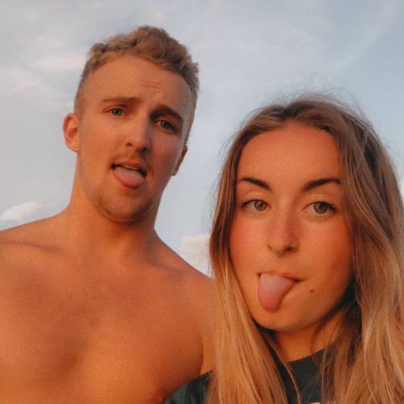 Profile Picture of Merritt Morine (@merrjaxx5) on Poshmark