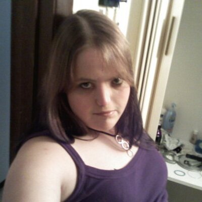 Profile Picture of Amanda Leavy (@agl2k7) on Twitter