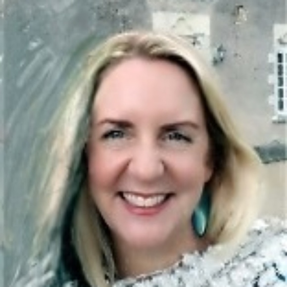 Profile Picture of Megan Nimick (@megpegtique) on Poshmark