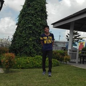 Profile Picture of Matt Paredes Lim (@mattparedes28) on Twitter