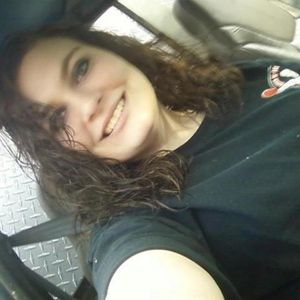 Profile Picture of Heather Roop (@hroop94) on Myspace