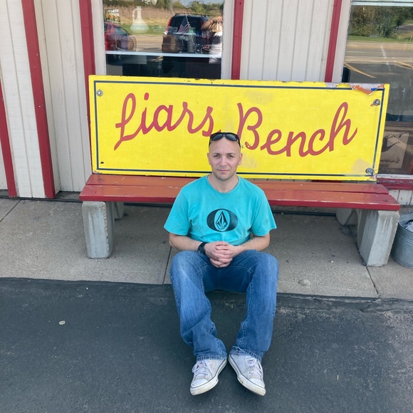 Profile Picture of Benjamin Rodriguez (@benjaminrodr674) on Poshmark