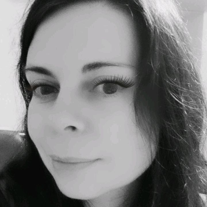 Profile Picture of Pixel 2004 (@claudiahoko) on Tiktok