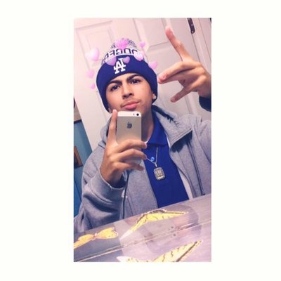 Profile Picture of Carlos Tafolla . (@Pimp_Carlos104) on Twitter