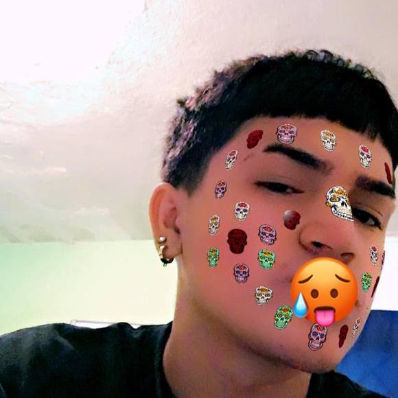 Profile Picture of Fabián Lara (@fabianlara) on Poshmark