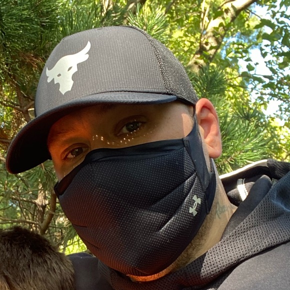 Profile Picture of Rocky Mondello (@rockymondello) on Poshmark