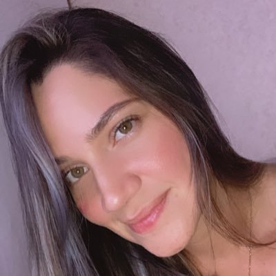 Profile Picture of Clau Valencia Alvarez (@ClauValenciaAl1) on Twitter