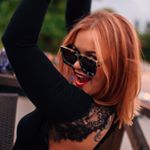 Profile Picture of Joanne Adamson (@joannneadamson) on Instagram
