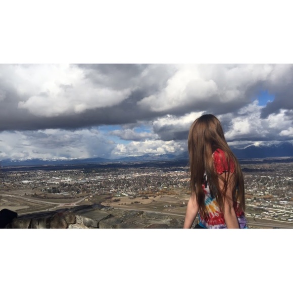 Profile Picture of Caitlin Shaffer (@caitlinshaff503) on Poshmark
