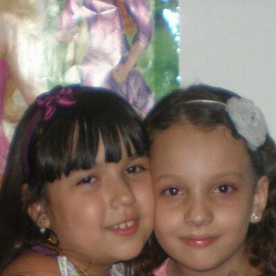 Profile Picture of Isabelle Gomez (@Gomez_Moraes) on Twitter