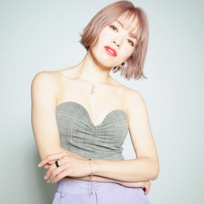 Profile Picture of Chami 차미 (@c2achami) on Twitter