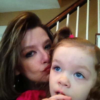 Profile Picture of Cindy Shively (@cindyhshively) on Twitter