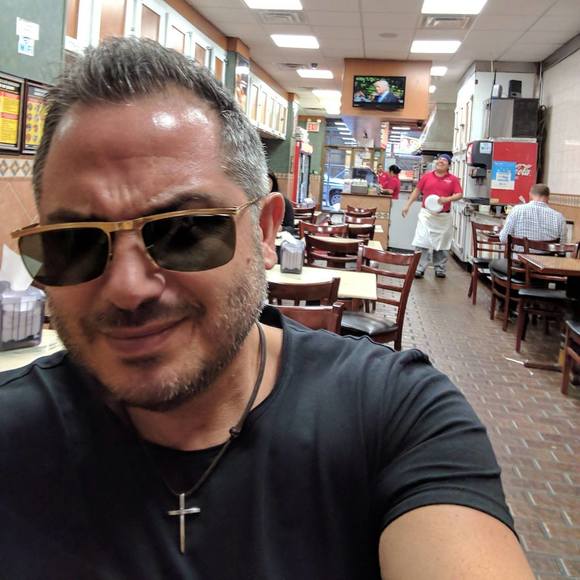 Profile Picture of Richard Scali (@pdtguy) on Poshmark