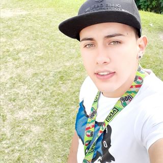 Profile Picture of Camilo Pineda (@camilo.pineda.16752754) on Facebook