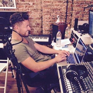 Profile Picture of Jonas KellerMay (@jonas.kellermay) on Facebook