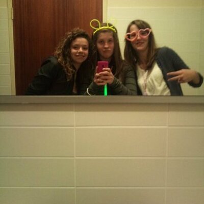 Tanya Bailey - Twitter Profile Picture of Tanya Bailey (@tanyabailey4) on Twitter