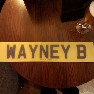 Profile Picture of Wayne Barry (@waynesnooker) on Twitter