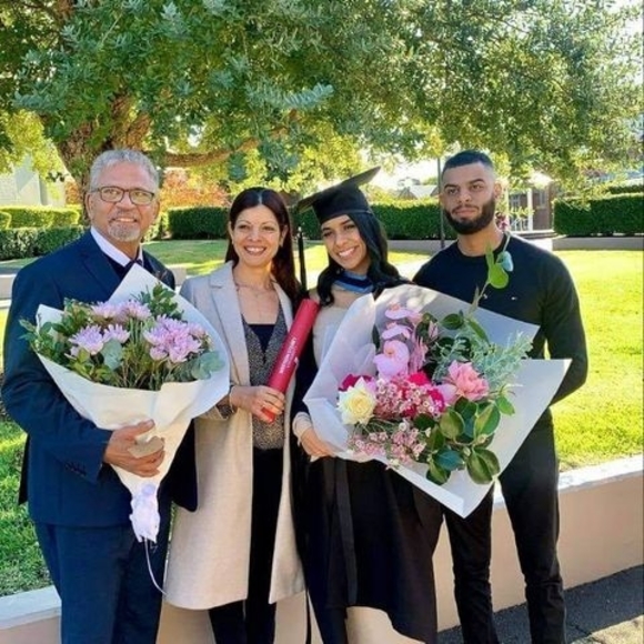 Profile Picture of Magdy Bushara (@magdybushara) on Poshmark