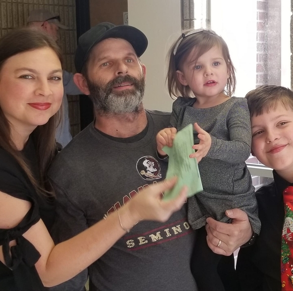 Profile Picture of Terran Daughtery (@terrandaughtery) on Poshmark