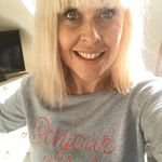 Profile Picture of Amanda Elliott (@amandaelliottcurran) on Instagram