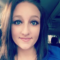 Profile Picture of Amber Lowen (@@amberlowen1) on Tiktok