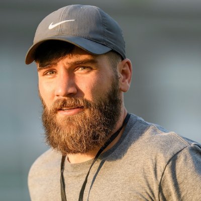 Profile Picture of Lee Rose (@Coachleerose) on Twitter