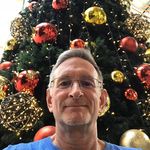 Profile Picture of Andrew Chadbourne (@east_meets_east) on Instagram