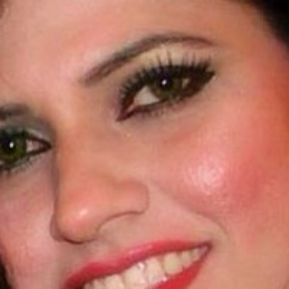 Profile Picture of Nazia Shah (@naziashah80) on Poshmark