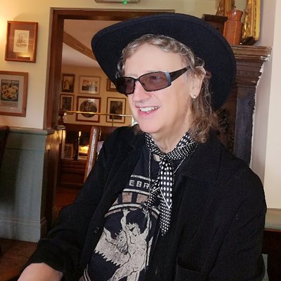 Profile Picture of Andy Giles (@Ledzeproll) on Twitter