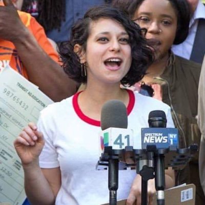 Profile Picture of Rebecca Bailin (@rebeccabailin) on Twitter