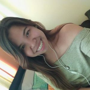 Profile Picture of Nathalie Hidalgo (@bumblezee23) on Twitter