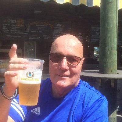 Profile Picture of Muff Robert (@MuffRobert1) on Twitter