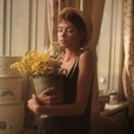 Profile Picture of Nancy Carter (@kivelehupu) on Instagram