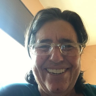 Profile Picture of Elaine Goldstein (@egolds8attnet) on Twitter